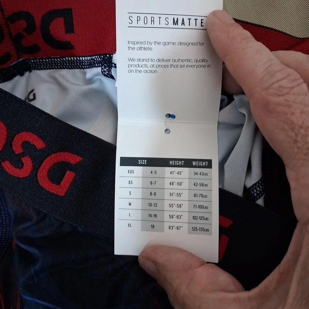 DSG Compression Short Boy Size M Multi Color Print CKP9601CN Athletic Base Layer